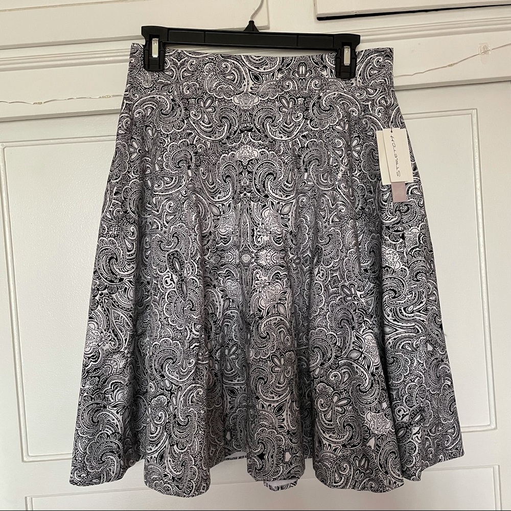 Amanda + Chelsea Midi Skirt